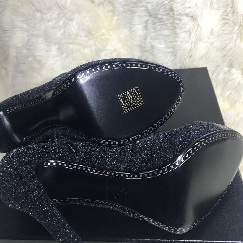 Authentic CHANEL Glitter Leather Platform booties - Picture 7 of 8